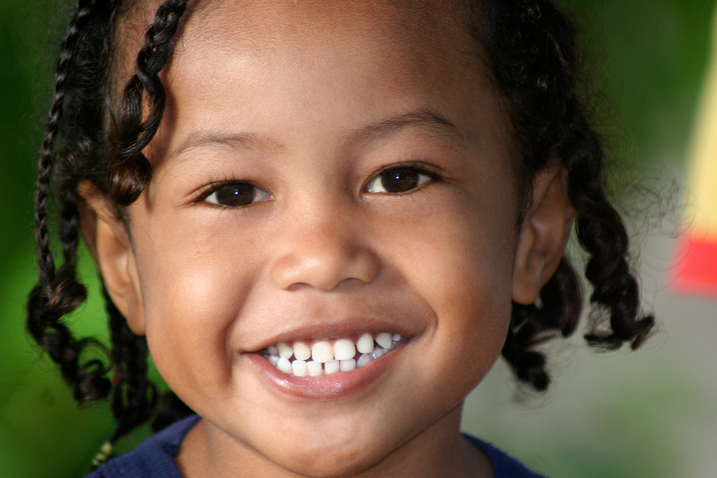 portrait-smiling-girl-raja-ampat What a cute smile.
