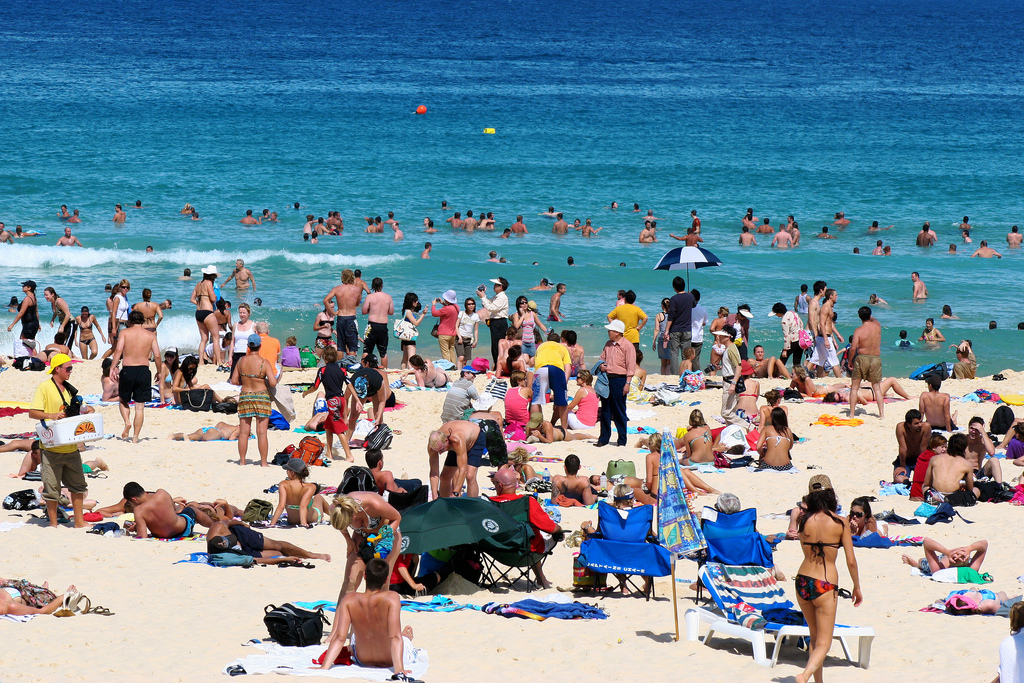 crowded-bondi-beach-sydney-australia Crowded Bondi Beach in Sydney, Australia.