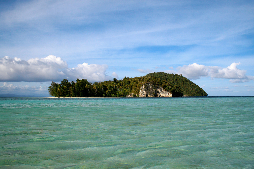 Uninhabitated islands can still be found in Raja Ampat.