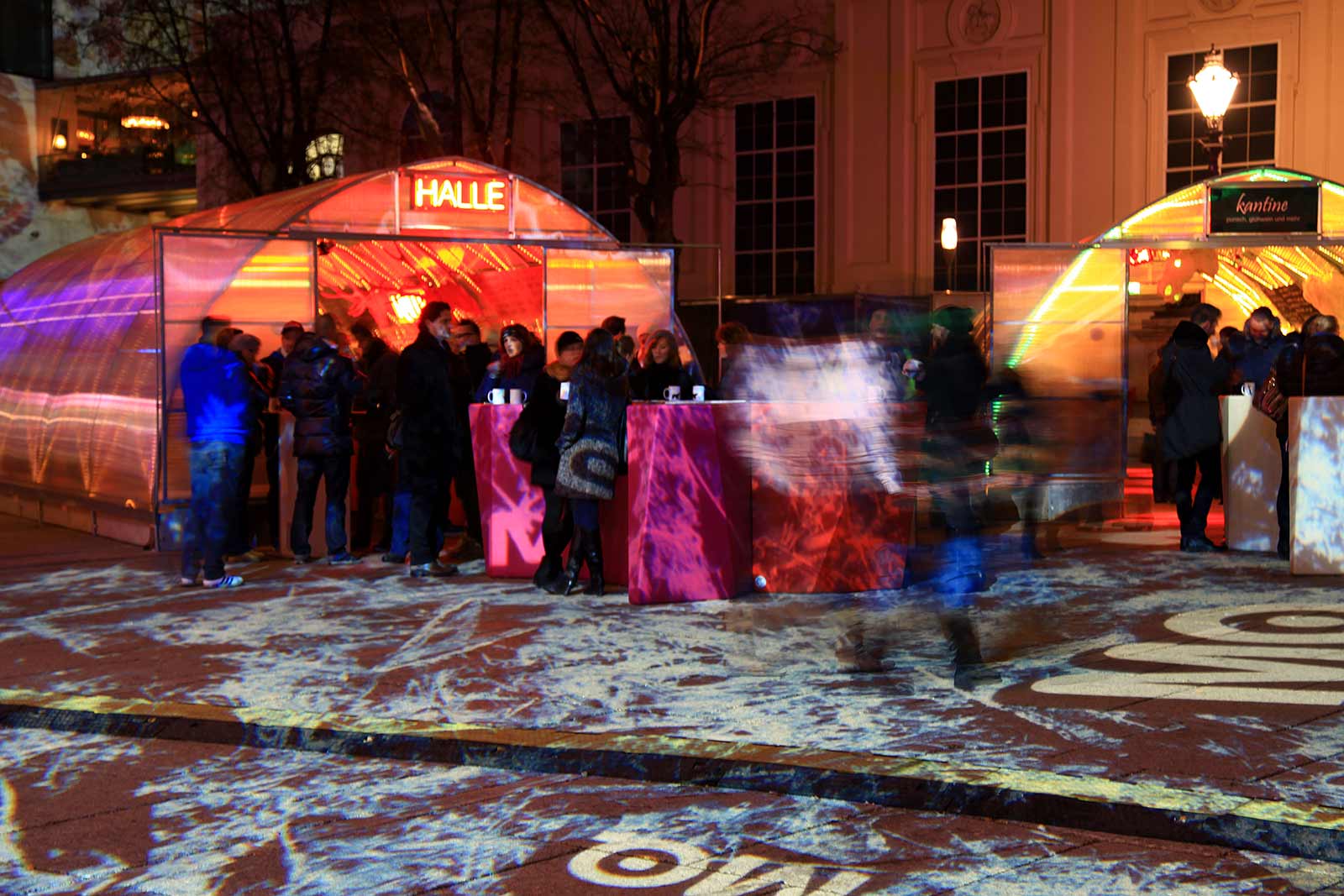 Stylish christmas market in the Museums Quartier.