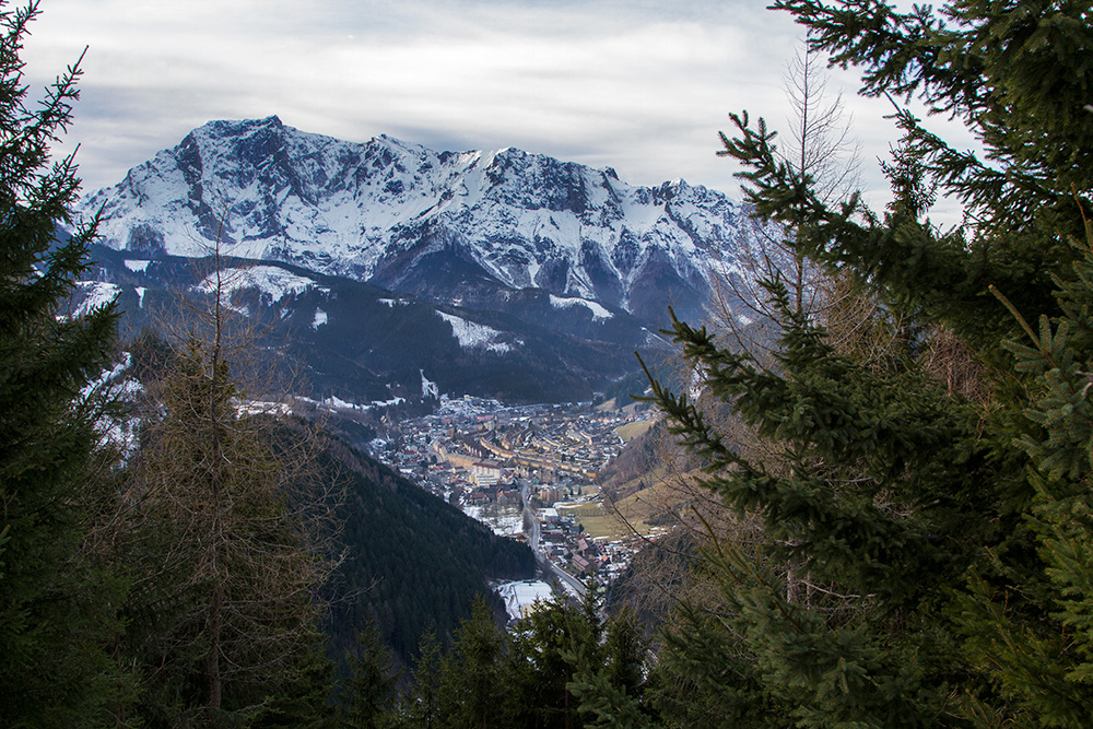 Eisenerz is a market place and old mining town in the Austrian state of Styria.