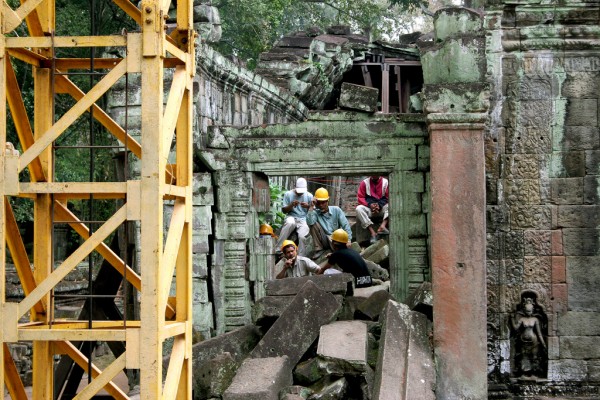 workers-angkor-wat-cambodia Workers try to keep Angkor Wat in a good stage.