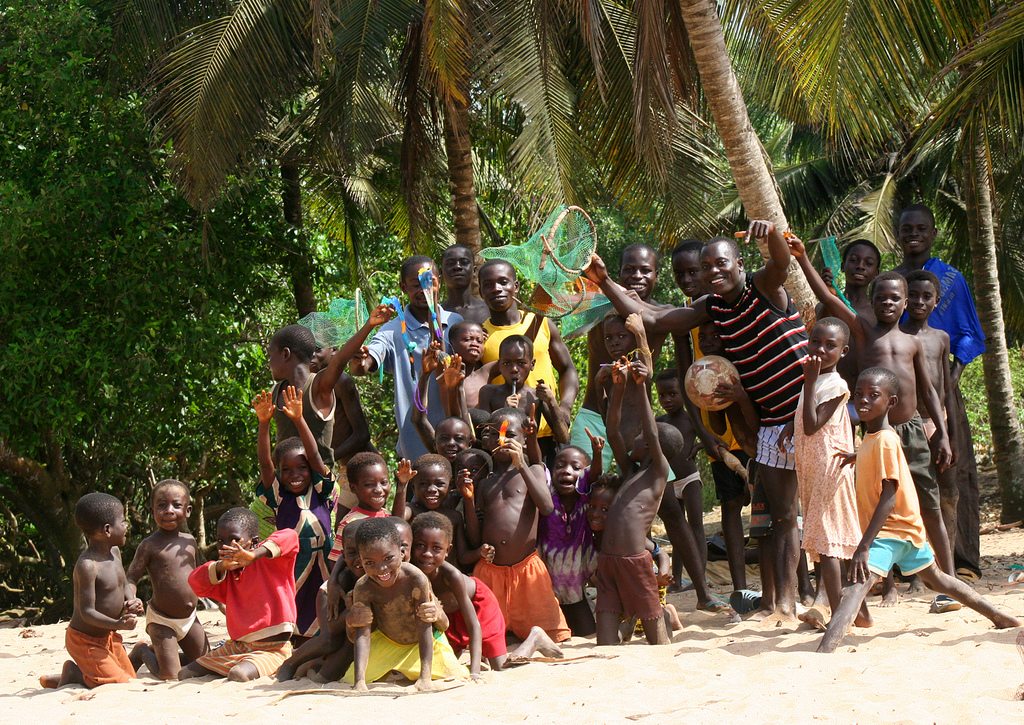 Group picture on Takoradi beach, Ghana.