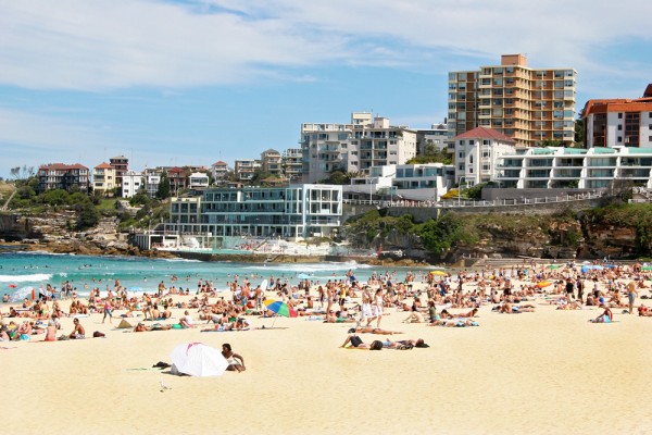 crowded-bondi-beach-sunny-day-sydney-australia Croweded Bondi beach in Sydney, Australia.