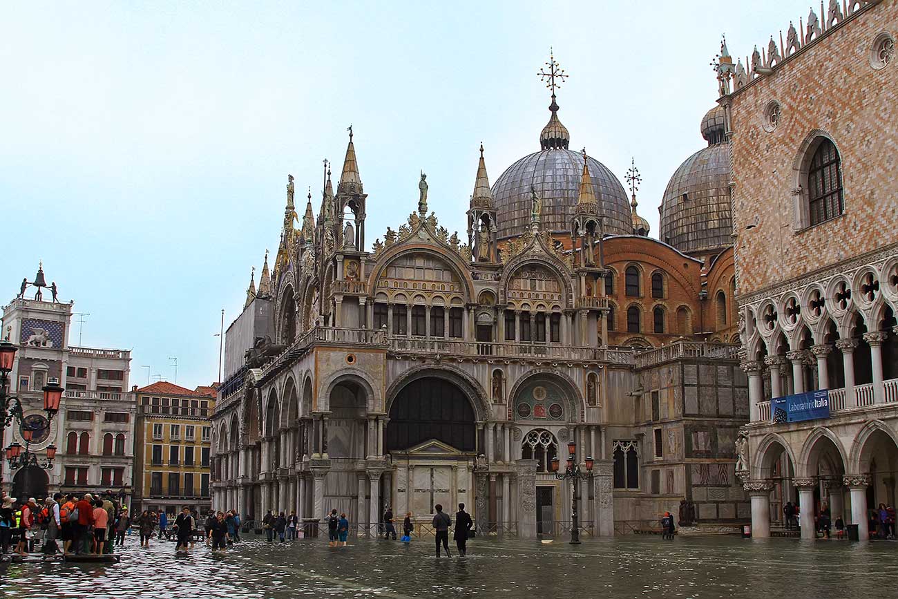 Piazza-San-Marco-Basilica-Aqua-Alta-Venice-Italy-1