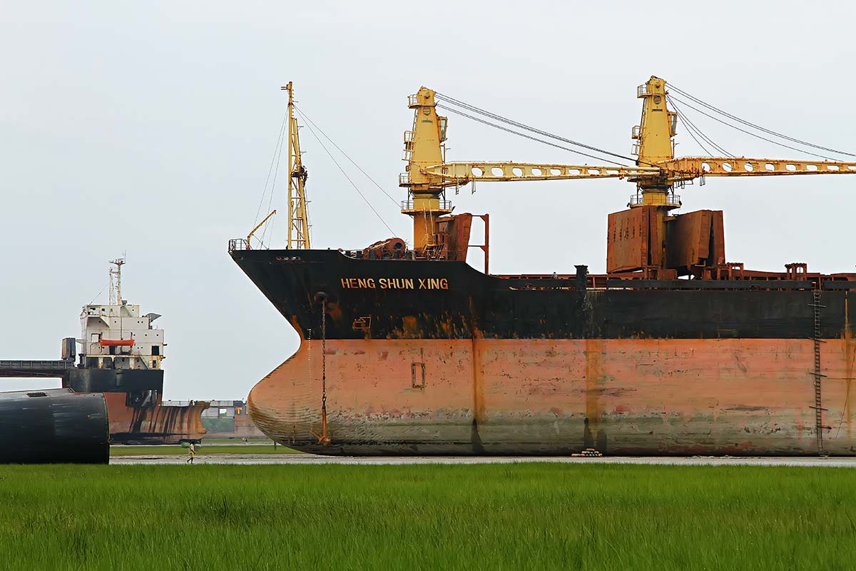 Yet the Chittagong Ship Breaking Yard is the world's largest ship-breaking industry, employs over 200.000 Bangladeshis and accounts for half of all the steel in Bangladesh.