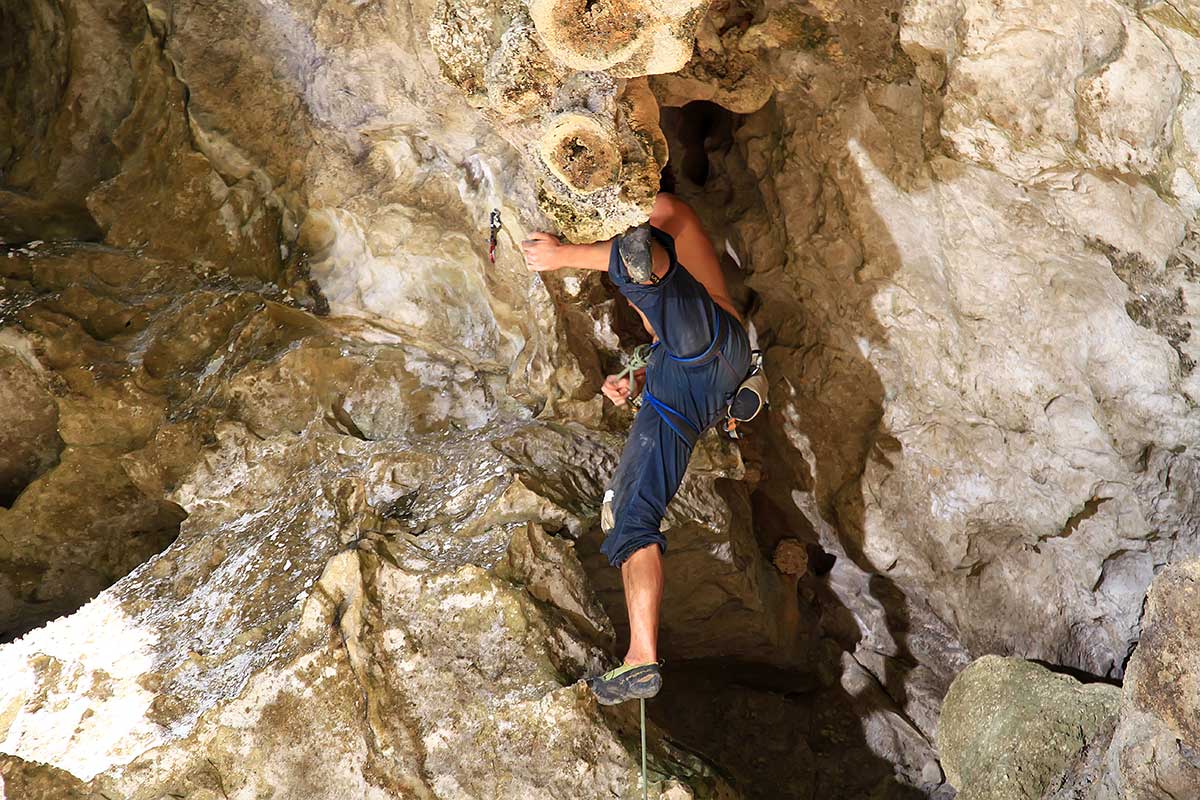 Only experienced climbers will find their way along the mountains in Laos.