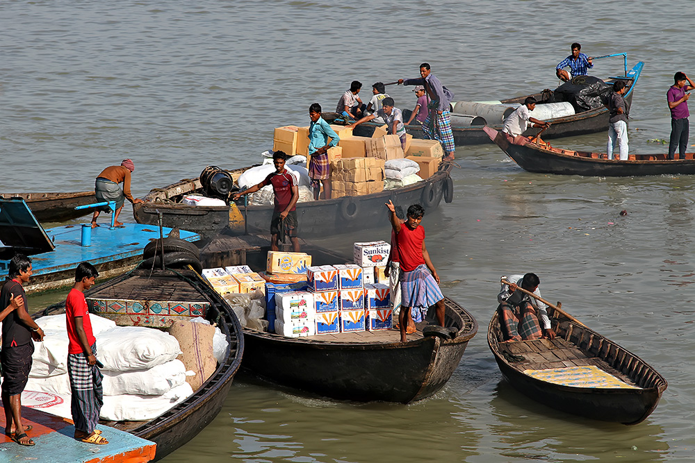 Loading a launch at Sadarghat harbour in Dhaka, Bangladesh.