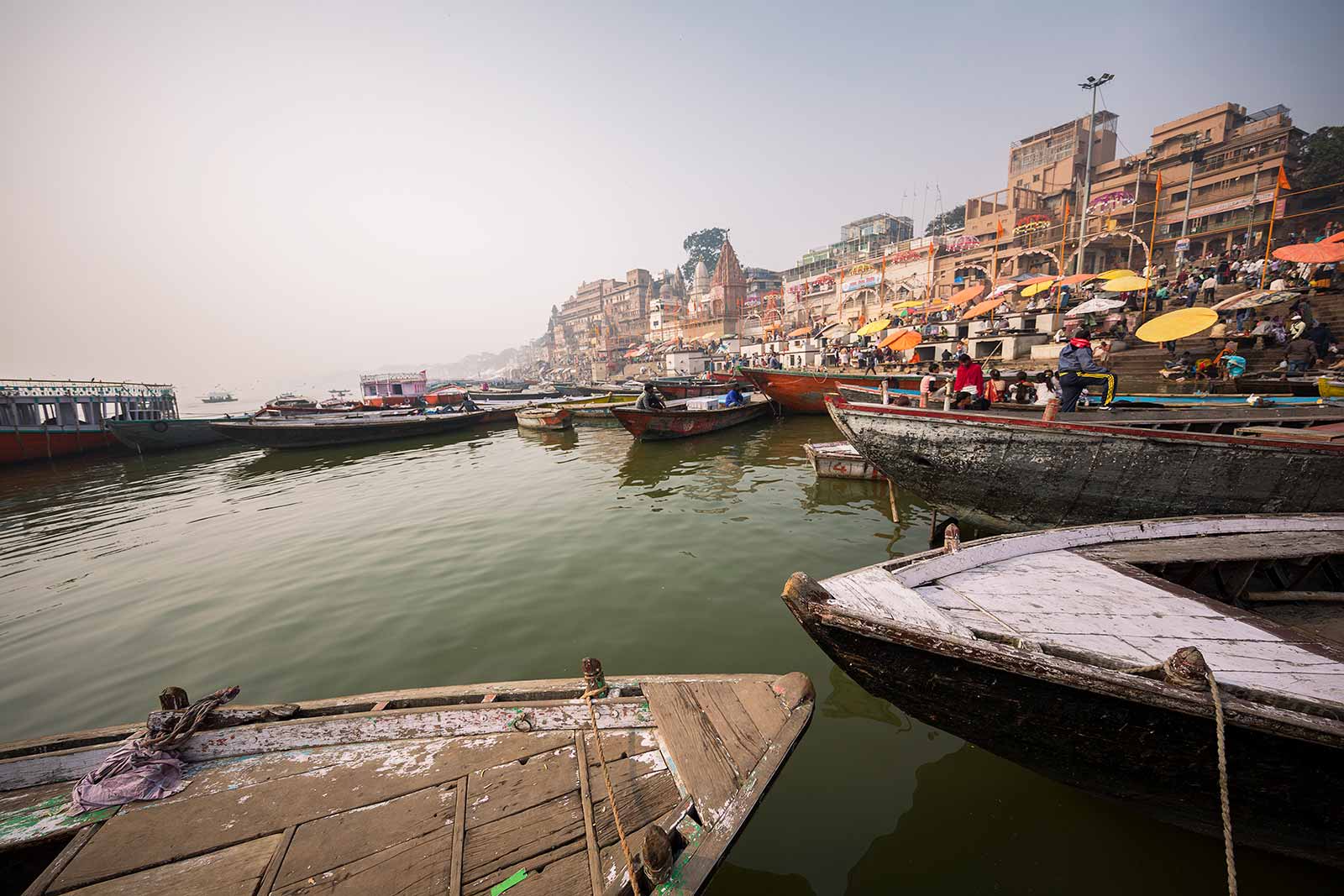 Hindus believe that they have three mothers: the mother who has given them birth, Mother India and Mother Ganga. Therefore, a ride along this majestic river is an absolute must when visiting Varanasi.