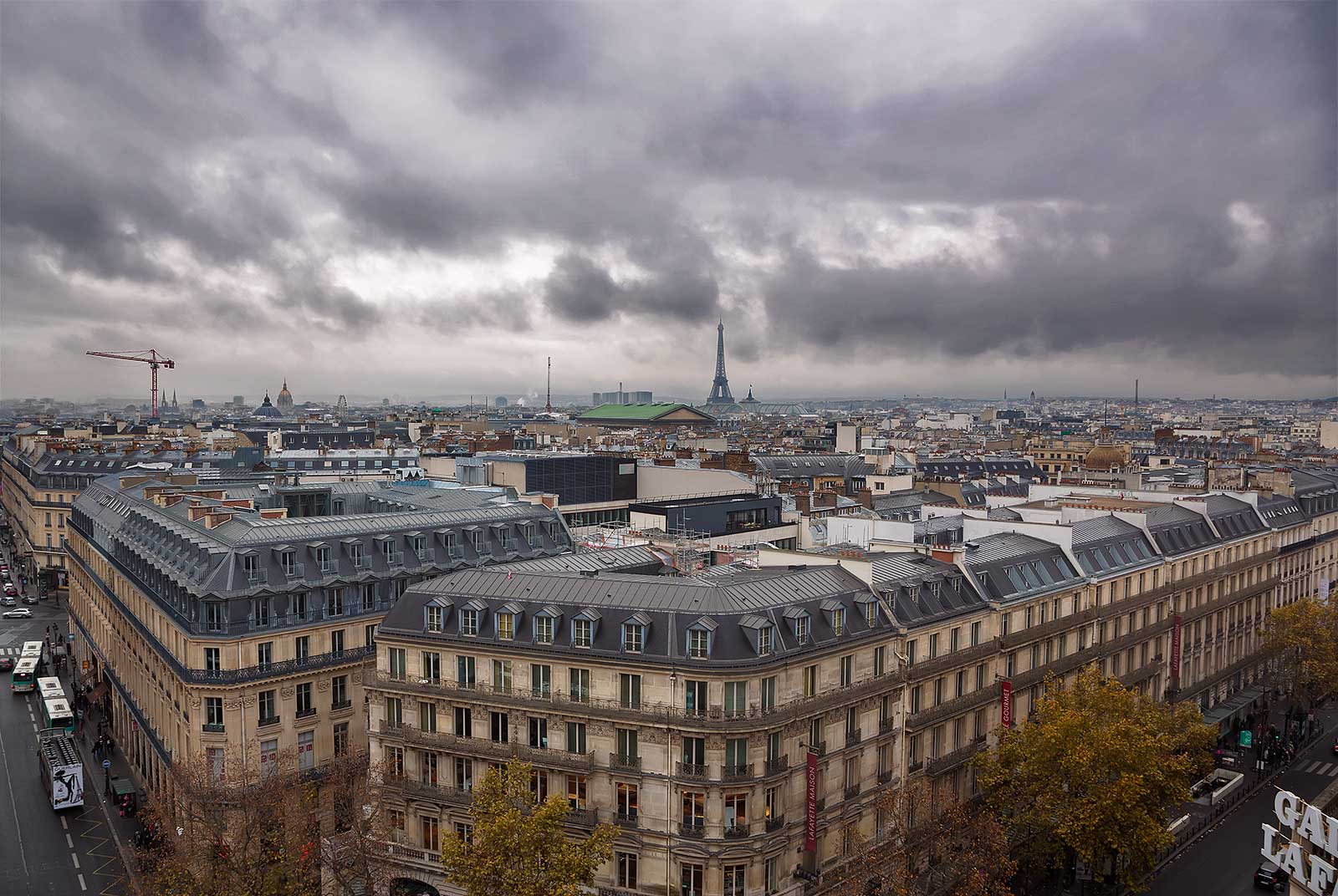 Galeries-Lafayette-view-from-above-paris-france