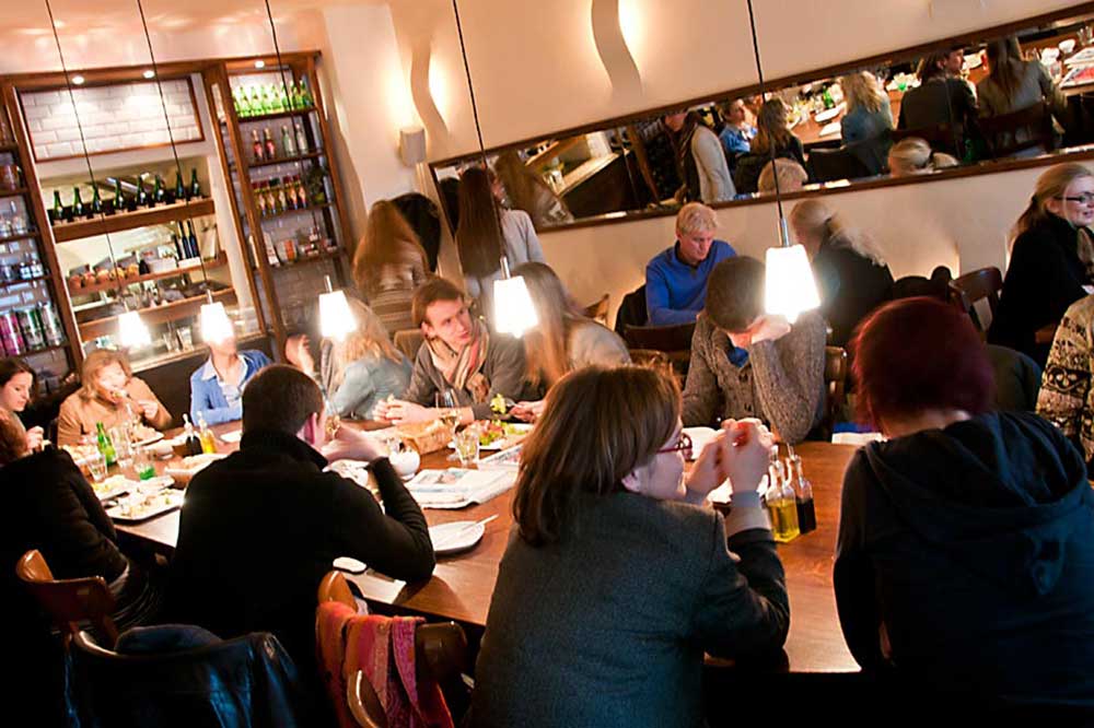 The French café Le Bol in Vienna. The French café Le Bol in Vienna.
