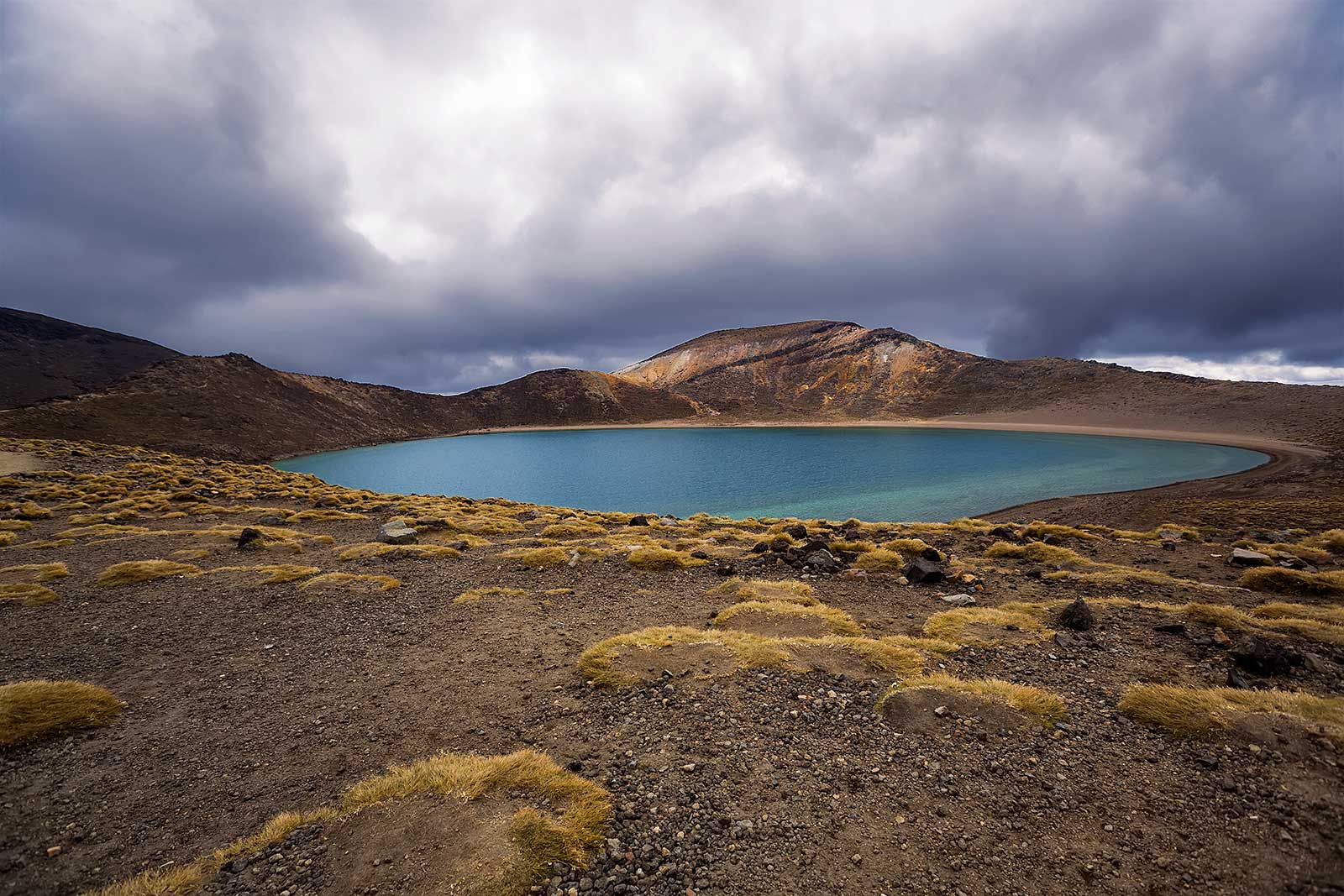 Blue Lake on the Tongariro Alpine Crossing, New Zealand.