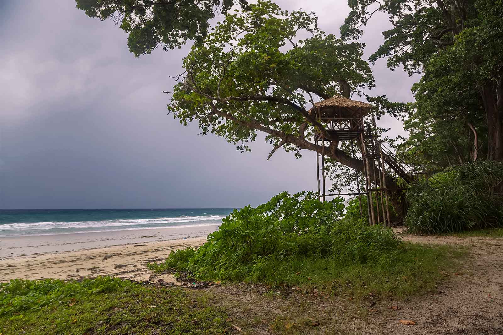 havelock-andaman-islands-elephant-beach-india