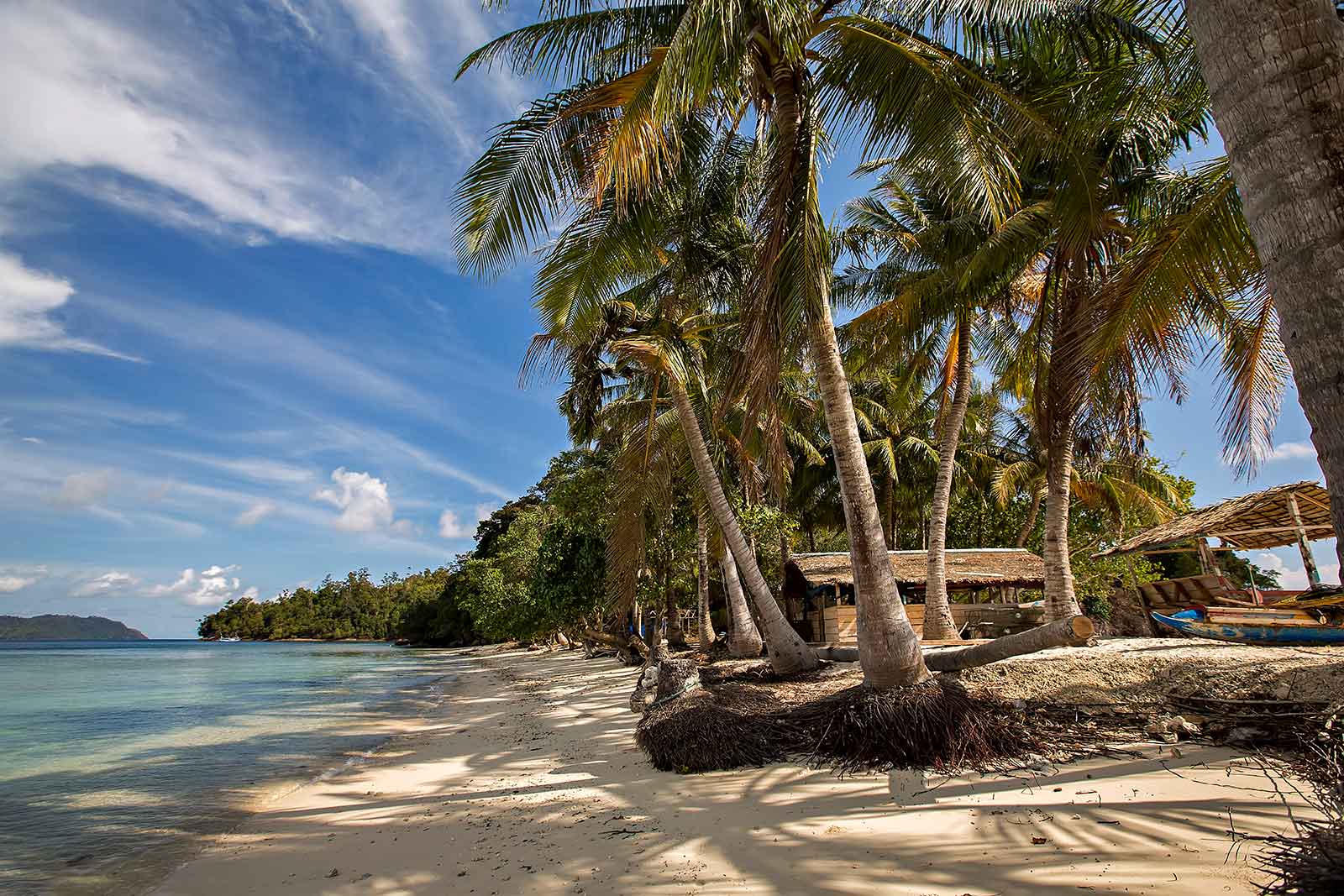 island-beach-paradise-west-sumatra-indonesia