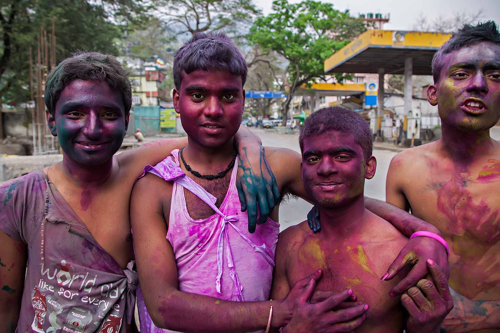 holi-festival-celebration-india-kalimpong-6