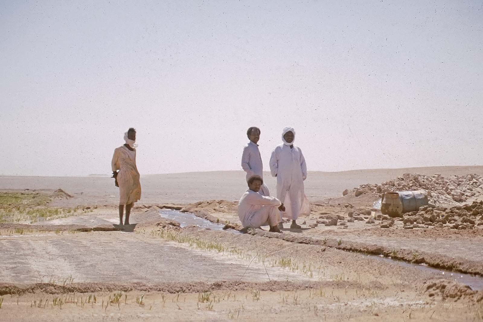 sudanese-border-nile-river-dongola-africa