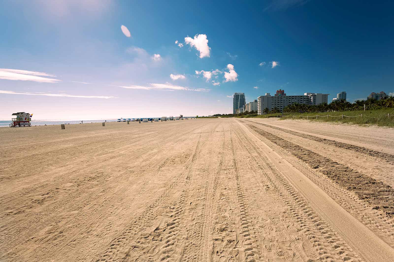 The beach on Miami is to die for. Really. They seem endlessly long and are great for sunbathing, jogging and relaxing.