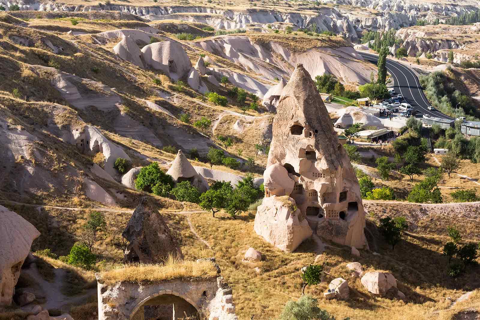 It's said that the long defense tunnels of towns with citadels (like Uchisar) reached far into the surrounding areas. However, since these tunnels have collapsed in places, the theory can't be confirmed, but is still a popular myth.