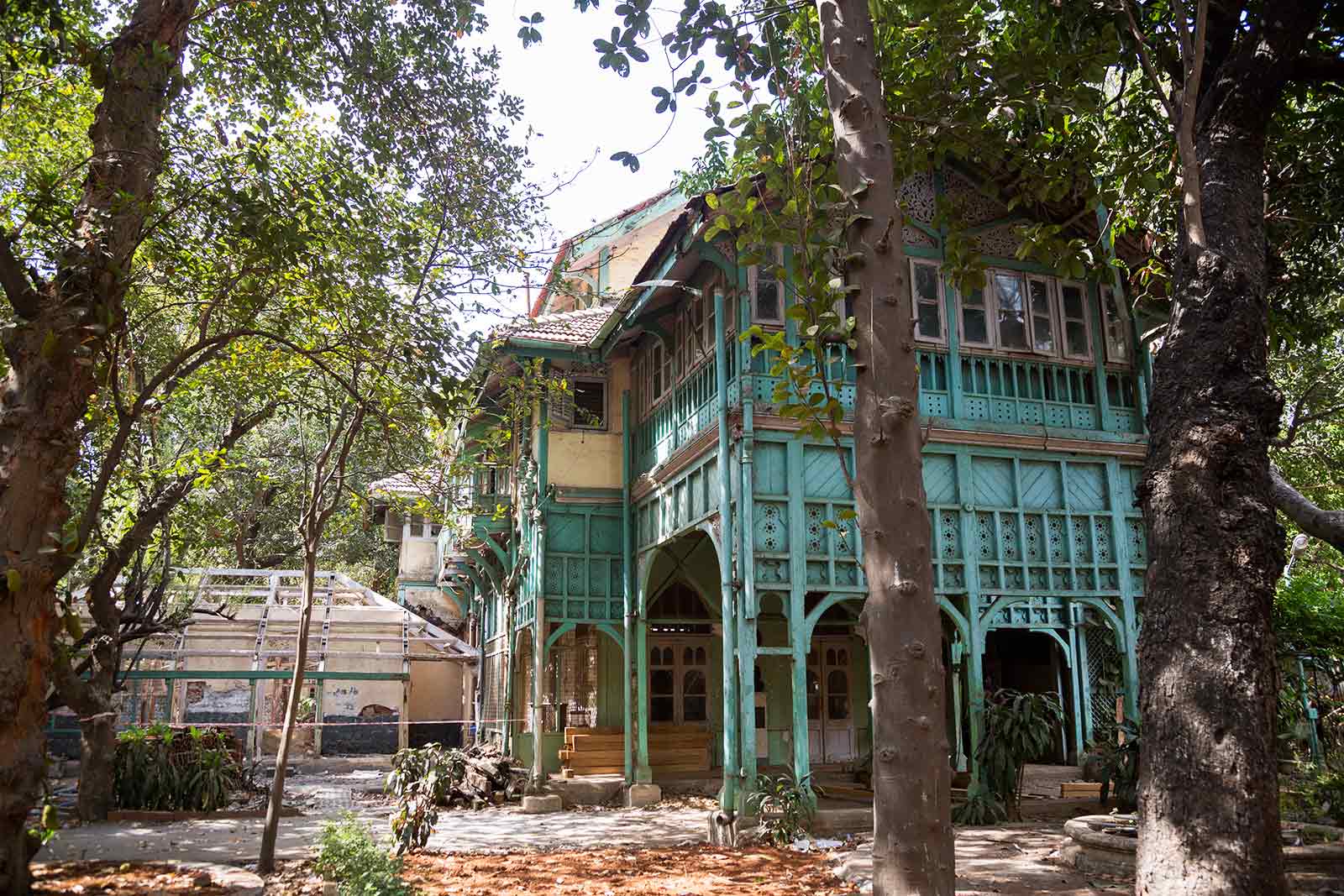 It's actually not allowed to enter the area, we were immediately advised to leave, but it's said that the Kipling House shall be converted into a tourist attraction.