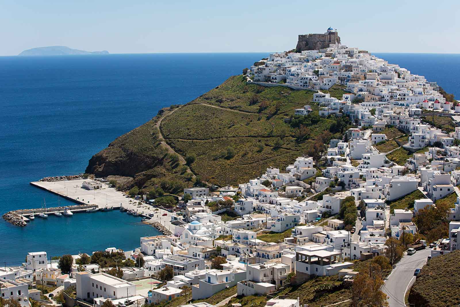 Chora is the capital of Astypalea, built on the hill slope. On top is a Venetian castle situated, known as the Querini Castle.